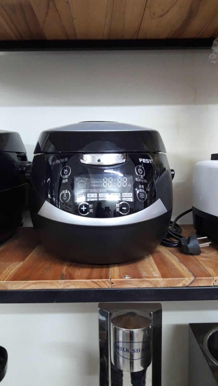 z2309649354540_dbbadf1760de08385959551f2328f7e2